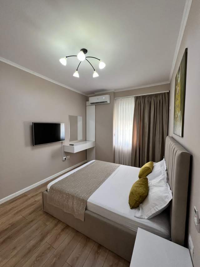 Tirane, jepet me qera apartament 1+1+BLK Kati 2, 71 m² 750 Euro (Komuna Parisit)