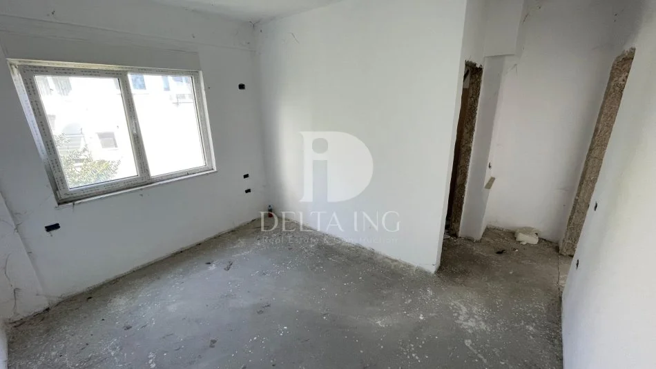 Tirane, shitet apartament 3+1+Aneks+Ballkon Kati 3, 139 m² 320.000 € (Liqeni i Thate)