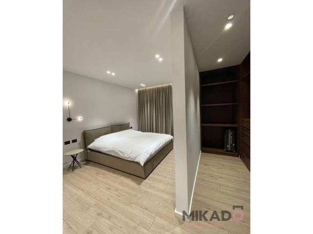 Tirane, jepet me qera apartament 150 m² 2.000 Euro (tek Galeria ETC)