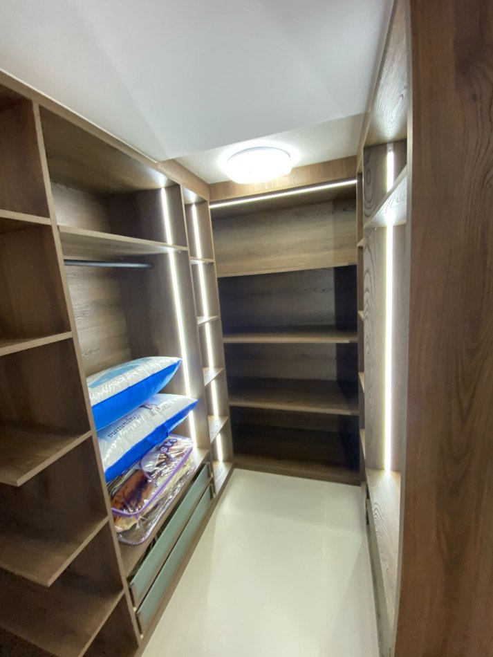 Tirane, jepet me qera apartament duplex 2+1+Aneks+Ballkon Kati 1, 140 m² 1.000 € (Kodra e Diellit 2)