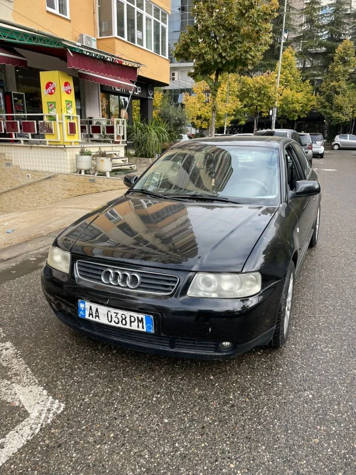 Tirane, shes makine Audi A3 Nafte, manuale Klima 223.107 km 1700 €