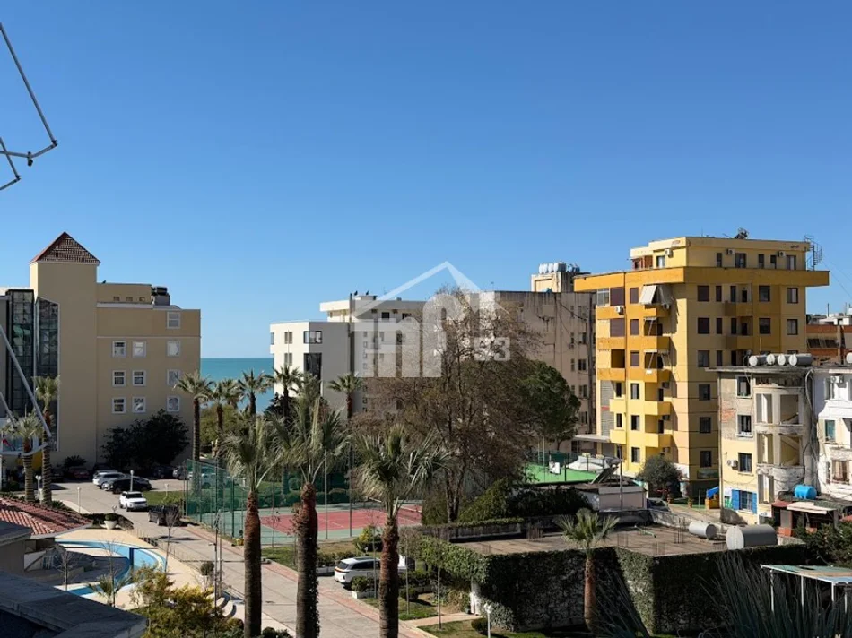 Durres, shitet hotel , 1.260 m² 1.300.000 € (NË PLAZHIN E DURRËSIT)
