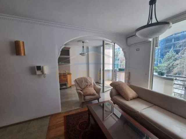 Tirane, jepet me qera apartament 1+1 Kati 2, 78 m² 600 Euro (Stadiumi Air Albania)