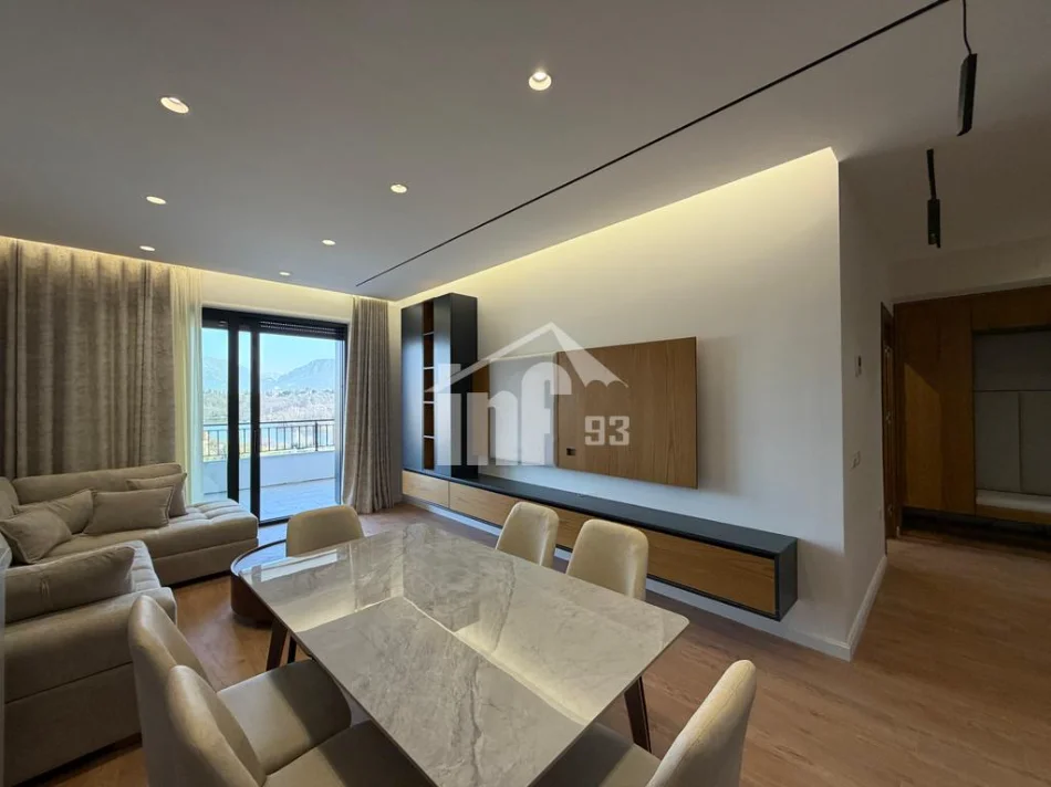 Tirane, shitet apartament 1+1+Ballkon Kati 5, 90 m² 242.000 € (TEK LIQENI I THATË)