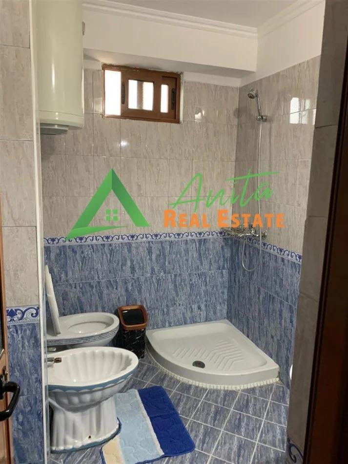 Tirane, jepet me qera apartament 3+1+Ballkon Kati 3, 81 m² 700 € (Rruga Dervish Hekali)