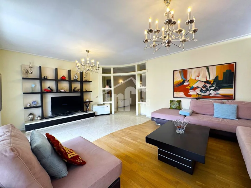 Tirane, shitet apartament 3+1 Kati 8, 182 m² 495.000 € (PRANË KOMPLEKSIT “DELIJORGJI”)