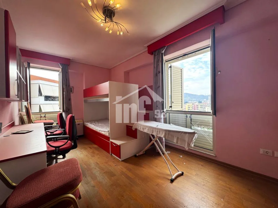 Tirane, shitet apartament 3+1 Kati 8, 182 m² 495.000 € (PRANË KOMPLEKSIT “DELIJORGJI”)