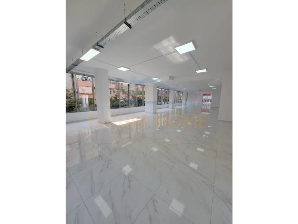 Shitet,Ambjent Biznesi,Unaza e Re UNA25144