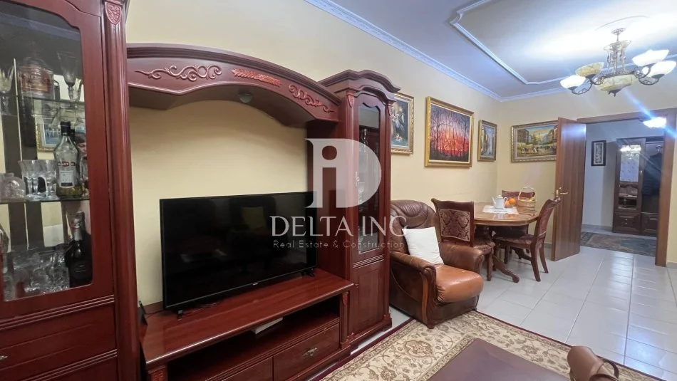 Tirane, shitet 3+1 Kati 4, 144 m² 289.000 € (Komuna Parisit)