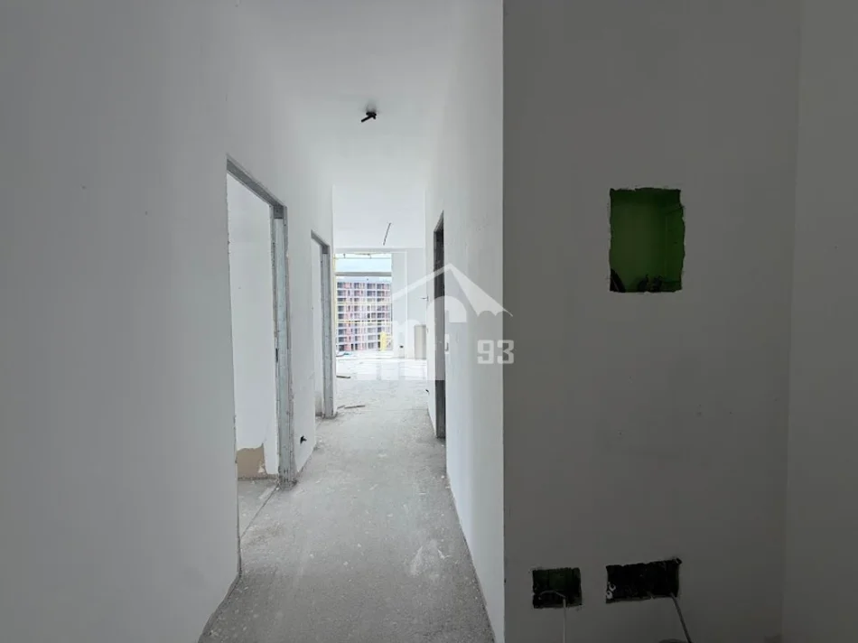 Tirane, shitet apartament 3+1 Kati 7, 176 m² 423.000 € (MBRAPA GLOBE, RRUGA E KAVAJËS)