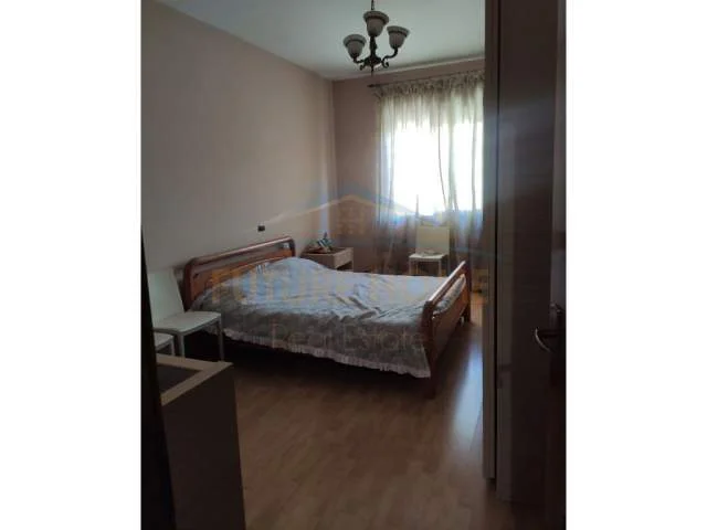 Durres, jepet me qera apartament 2+1+BLK Kati 4, 120 m² 450 Euro (Vollga)