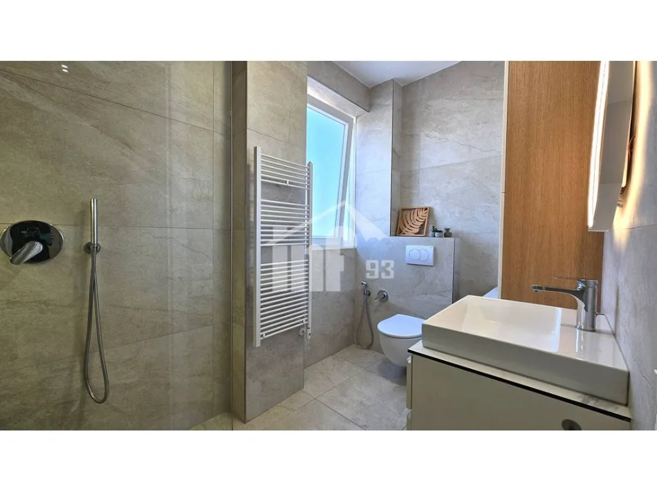 Tirane, jepet me qera apartament 2+1 Kati 6, 80 m² 850 € (NË RRUGËN “BUDI”, MBRAPA AMBASADËS AMERIKANE)