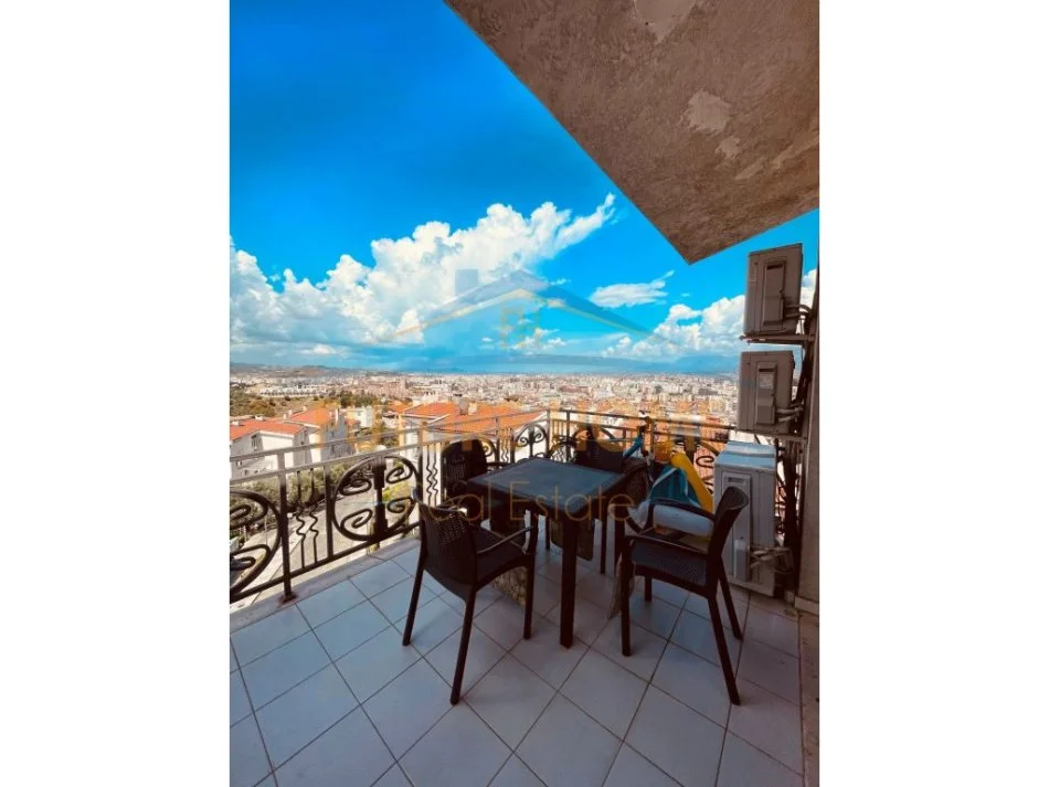 Tirane, jepet me qera apartament duplex 3+1+Ballkon Kati 4, 166 m² 1.000 € (Kodra E Diellit)