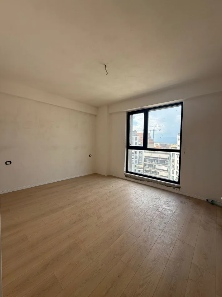 Tirane, shitet apartament 2+1 Kati 9, 91 m² 156.000 € (Fusha e Aviacionit)