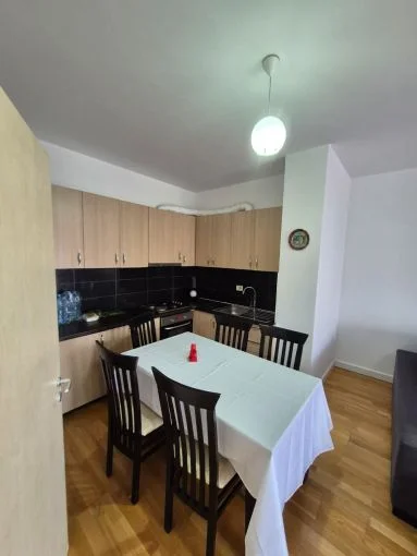Tirane, shitet apartament 2+1 Kati 4, 110 m² 181.500 € (Yzberisht)