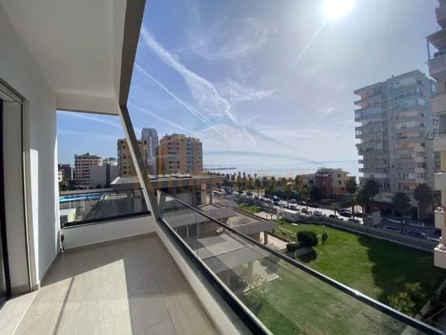 Durres, jepet me qera apartament 2+1+BLK Kati 8, 140 m² 900 Euro (Vollga)