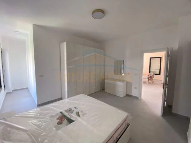 Durres, jepet me qera apartament 2+1+BLK Kati 4, 140 m² 900 Euro (Vollga)