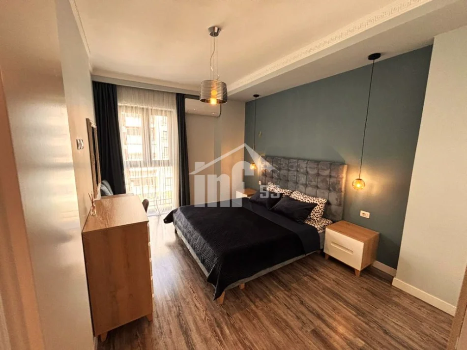 Tirane, jepet me qera apartament 1+1 Kati 3, 76 m² 900 € (NË RRUGËN E “KOSOVARËVE”)
