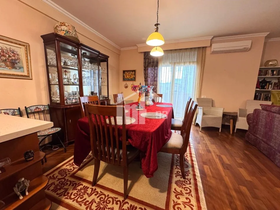 Tirane, shitet apartament 2+1 Kati 5, 144 m² 288.000 € (PRANË KOMPLEKSIT “KODRA E DIELLIT”)