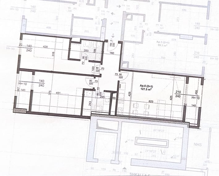 Tirane, shes apartament 2+1+Ballkon Kati 1, 127 m² 216.900 € (San Paolo Boulevard)