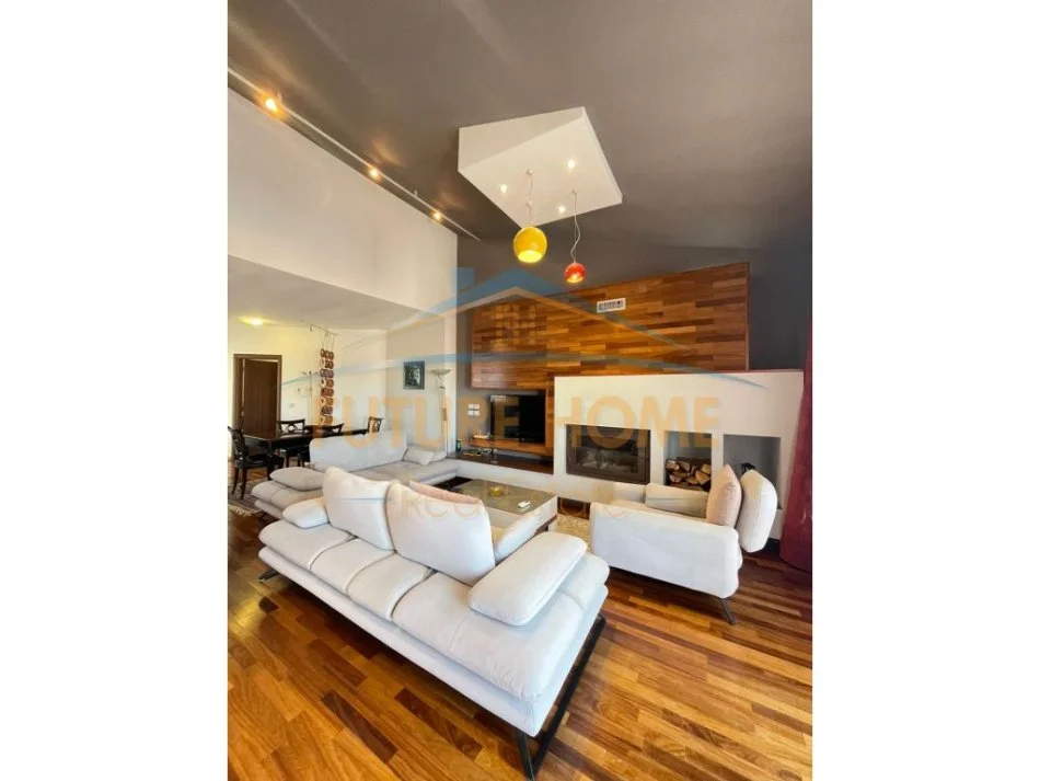 Tirane, jepet me qera apartament duplex 3+1+Ballkon Kati 4, 166 m² 1.000 € (Kodra E Diellit)