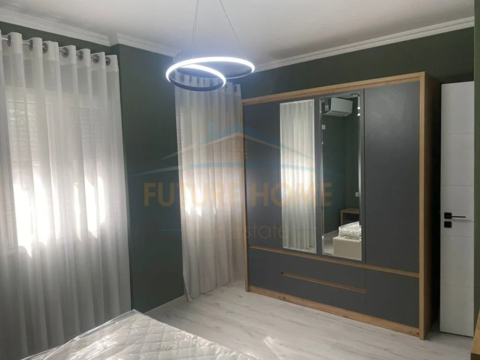 Tirane, jepet me qera apartament 1+1 Kati 6, 70 m² 450 € (DON BOSKO)