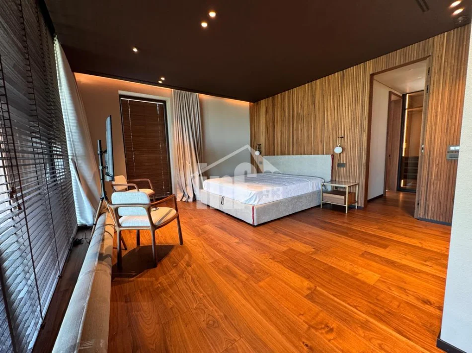 Tirane, jepet me qera Vile 3 Katshe , 18.000 € (VILË, VETEM 500 M NGA TEG)