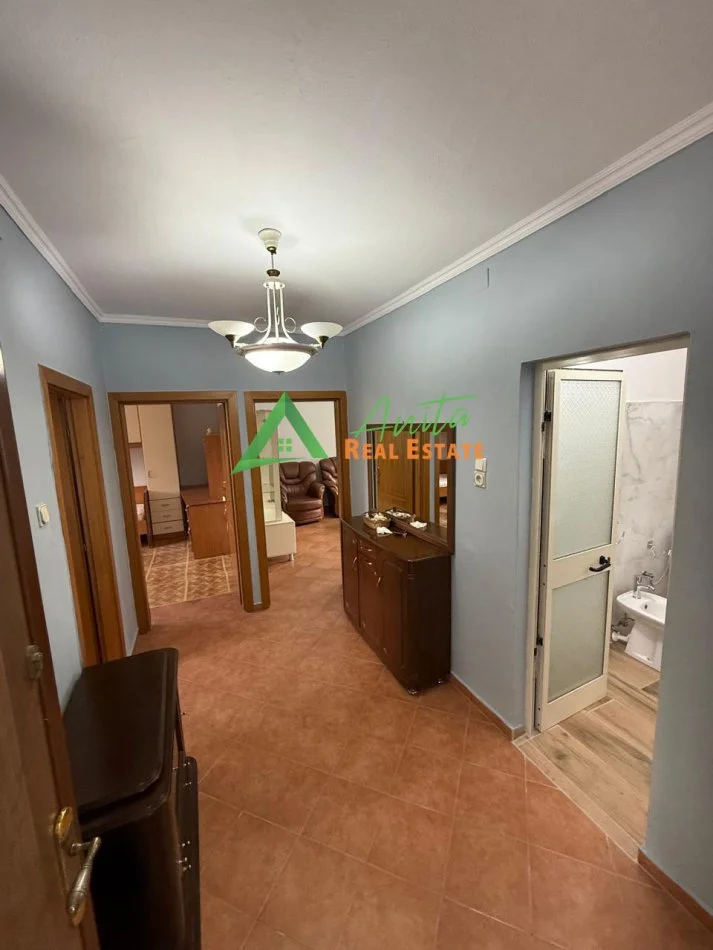Tirane, shitet apartament 2+1+Aneks Kati 2, 72 m² 115.000 € (Ali Demi)