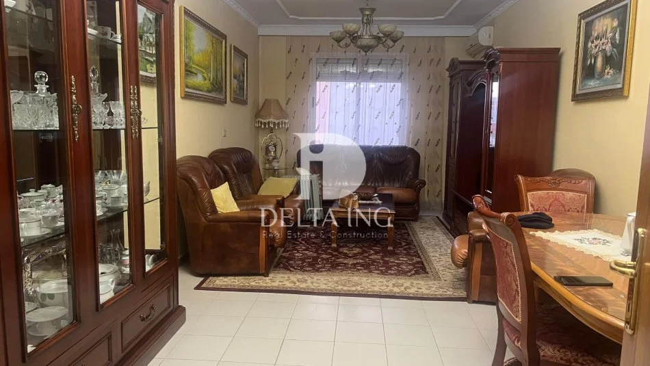 Tirane, shitet 3+1 Kati 4, 144 m² 289.000 € (Komuna Parisit)