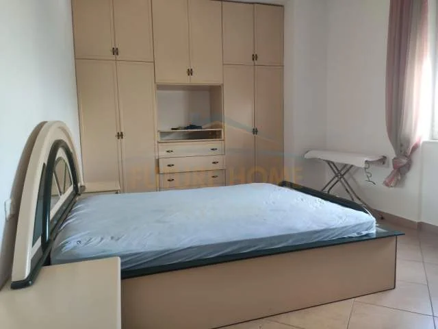 Durres, jepet me qera apartament 3+1+A+BLK Kati 9, 120 m² 450 Euro (Vollga, Durrës)
