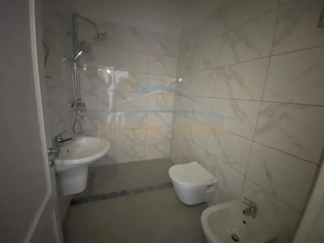 Durres, jepet me qera apartament 1+1+BLK Kati 3, 65 m² 500 Euro (Vollga)