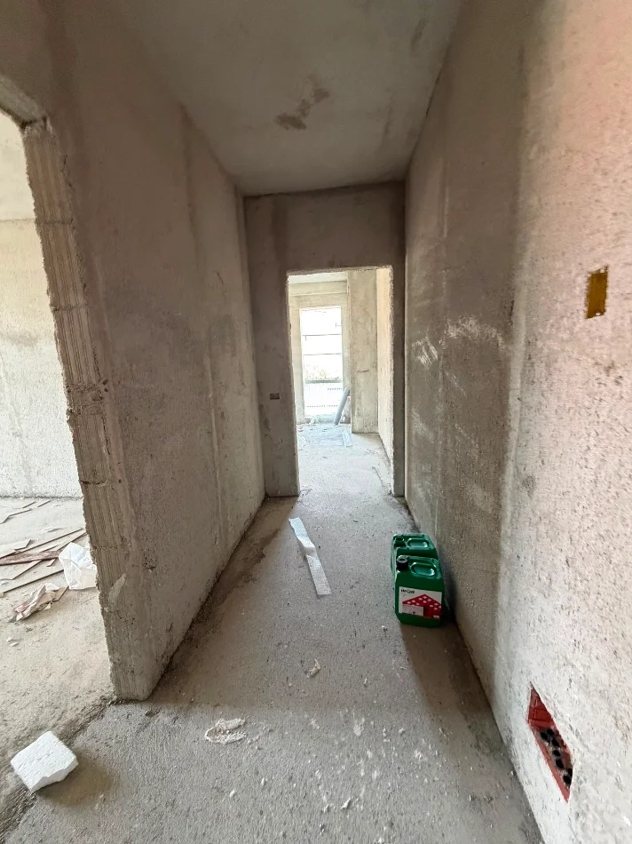 Tirane, shitet apartament 2+1 Kati 2, 102 m² 97.500 € (Paskuqan majestic 2)