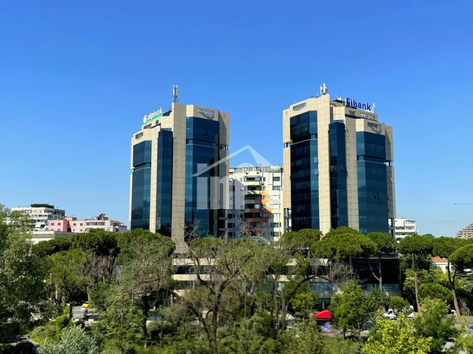 Tirane, jepet me qera zyre Kati 1, 50 m² 1.500 € (BULEVARDI “DESHMORËT E KOMBIT” KULLAT BINJAKE)