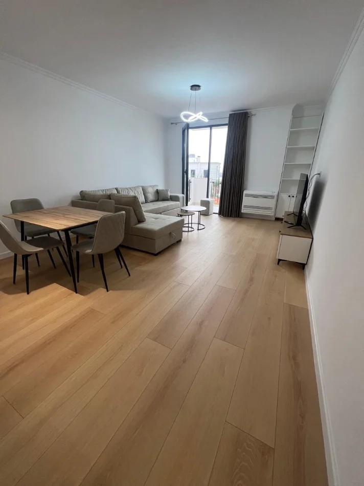 Tirane, shitet apartament 2+1 , 83 m² 155.000 € 