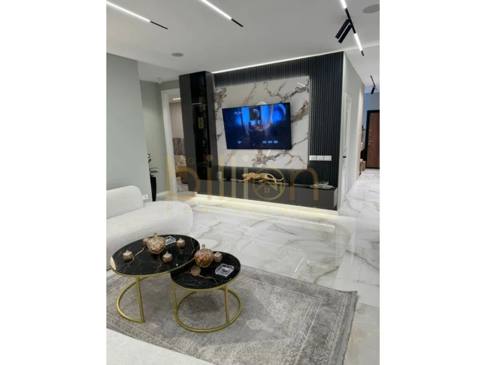 Tirane, shitet apartament 2+1 Kati 4, 210 m² 299.000 € (BULEVARDI I RI, Tirana, Albania)