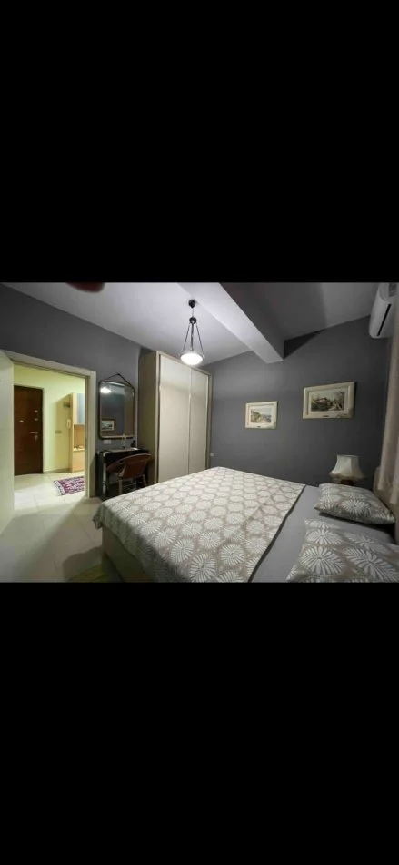 Tirane, jepet me qera apartament 1+1+Aneks+Ballkon Kati 2, 80 m² 550 € (Stacioni trenit)