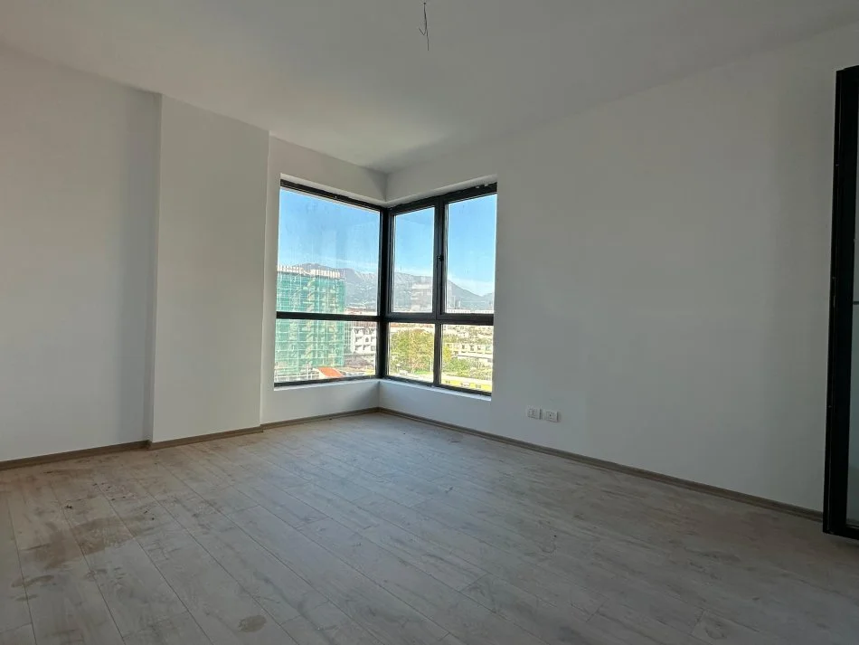 Tirane, shitet apartament 2+1 Kati 6, 79 m² 155.000 € 