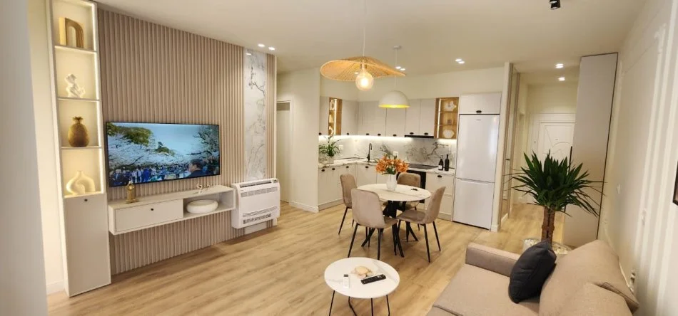 Durres, shitet apartament 2+1+Ballkon Kati 2, 81 m² 155.000 € (Kompleksi Florida, Plazh)