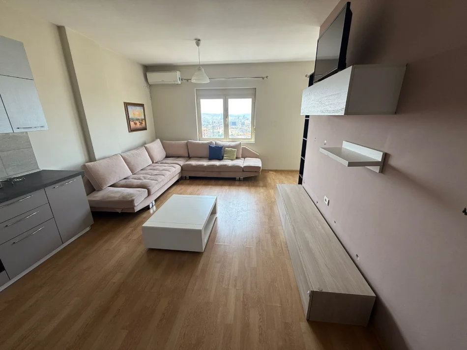 Tirane, shitet apartament 2+1 Kati 5, 97 m² 130.000 € (Shkoze)