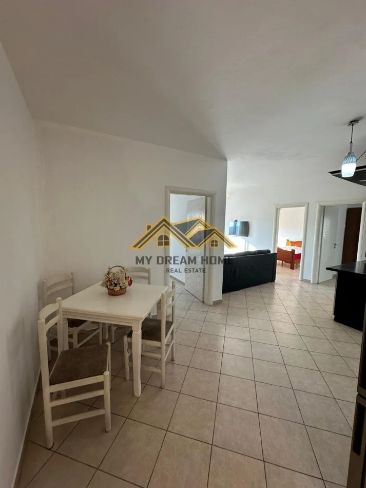 Durres, shitet apartament 3+1+Ballkon Kati 8, 125 m² 135.000 € (STACIONI I TRENIT)