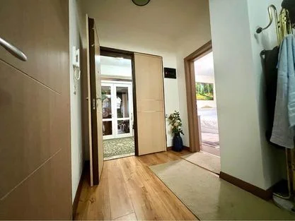 Tirane, shitet shtepi 3+1+Aneks , 193 m² 160.000 € (Allias)