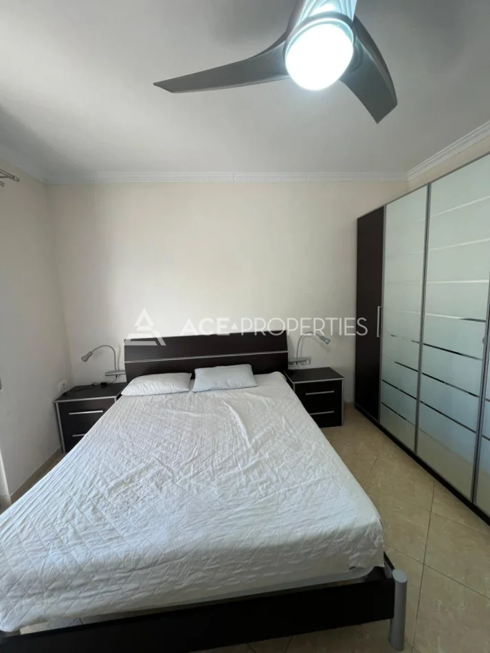 Durres, jepet me qera apartament 1+1 Kati 2, 100 m² 400 € (Durres,Plazh)
