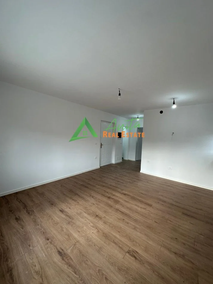 Tirane, shitet apartament 1+1 Kati 2, 57 m² 75.000 € (Allias)