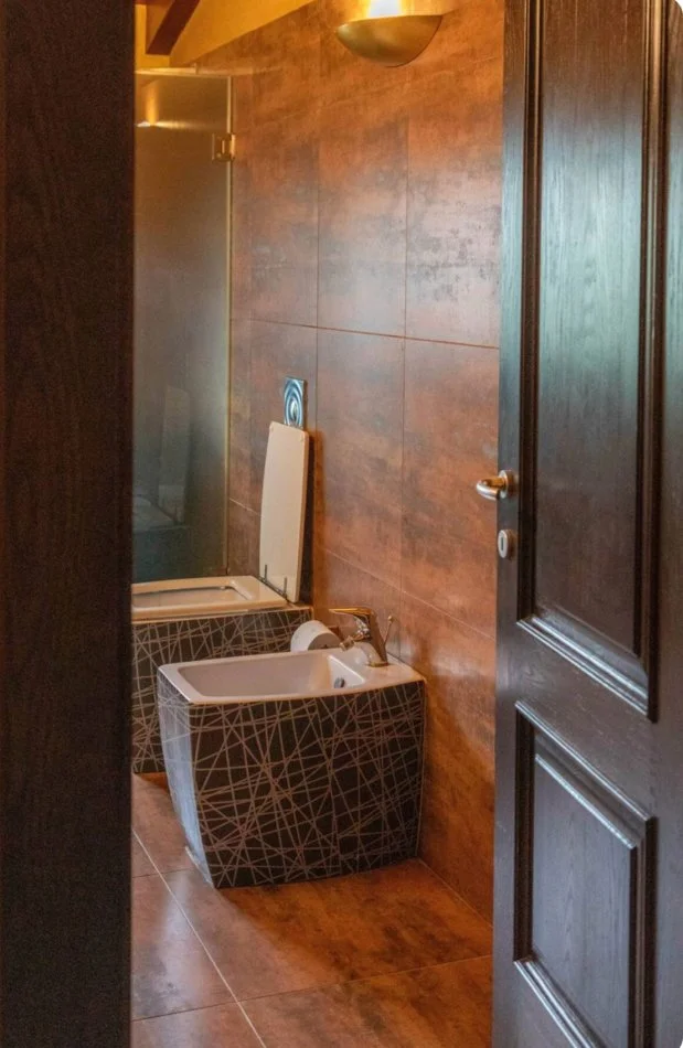 Durres, jepet me qera Vile 1+1+Aneks+Ballkon Kati 3, 80 m² 700 € (mbrapa pallatit te kultures, Durres)