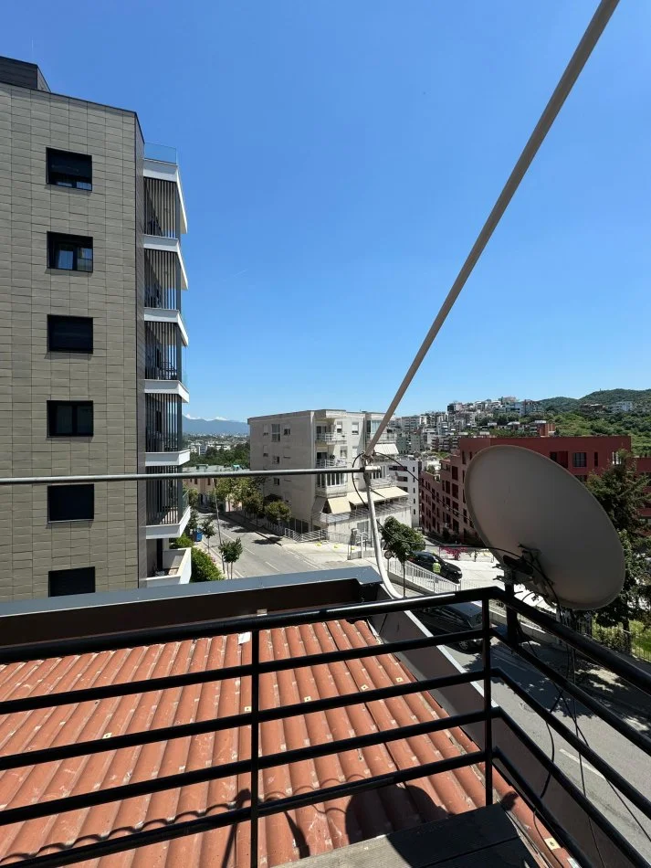 Tirane, shes apartament 2+1 Kati 3, 91 m² 165.000 € (Kodra e Diellit)