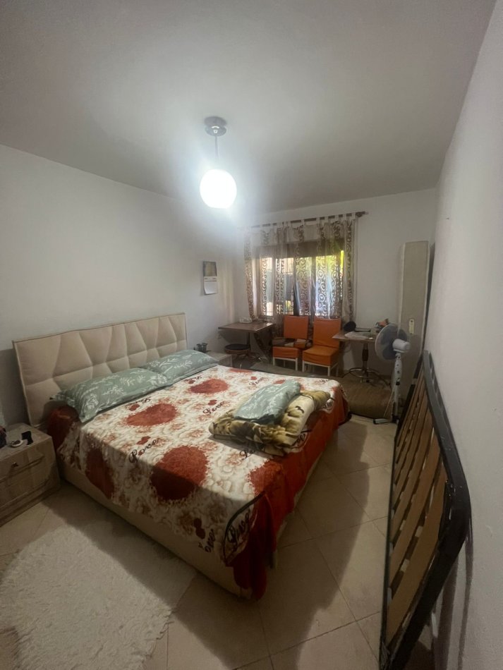 Tirane, jepet me qera apartament 2+1 Kati 1, 85 m² 750 € (Oxhaku)