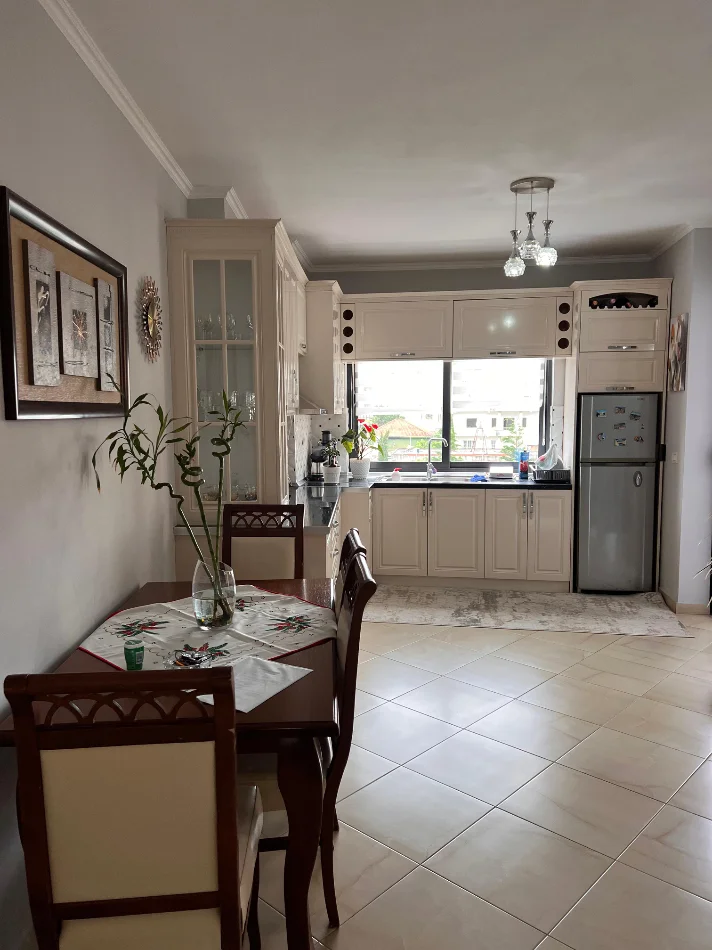 Tirane, shitet 2+1 Kati 3, 125 m² 160.000 € 