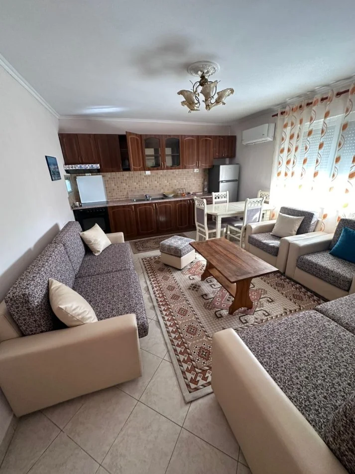 Tirane, jepet me qera apartament 2+1 Kati 6, 65 m² 500 € (Materniteti i Ri)