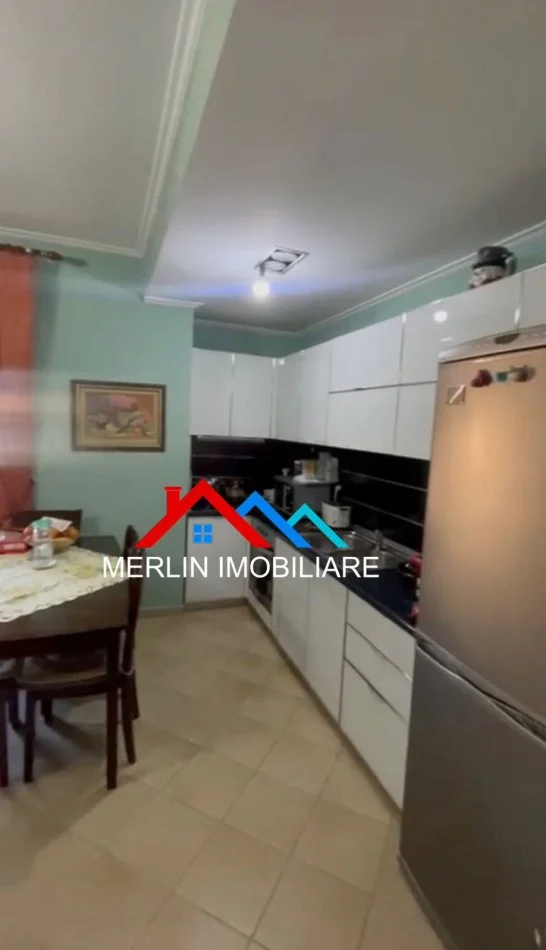 Tirane, shitet apartament 2+1+2 ,Ballkon Kati 9, 105 m² 254.000 € (BULEVARDI GJERGJ FISHTA)