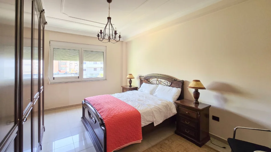 Tirane, jepet me qera apartament 2+1 Kati 6, 117 m² 1.200 € 